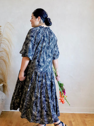 Black and White Leaf Print Maxi Plus Dress