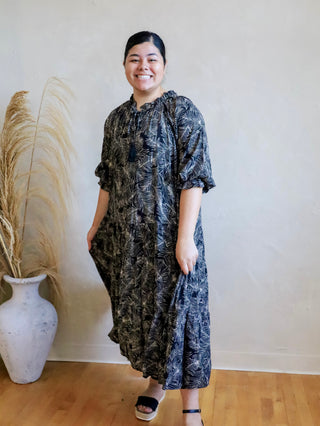 Black and White Leaf Print Maxi Plus Dress