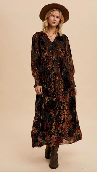 The New Year's Eve Velvet Embossed Floral Maxi
