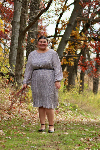Silver Violet Floral Print Pleated Midi Dress