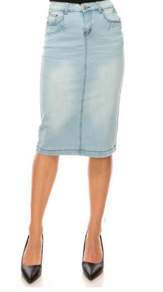 Lucy Light Wash Denim Skirt in Reg and Plus Size