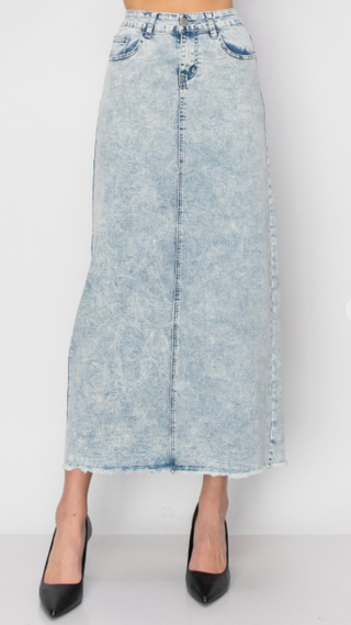 Light Acid Wash Maxi Denim Skirt