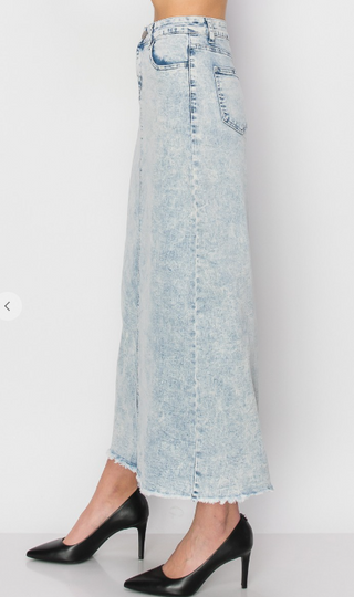 Light Acid Wash Maxi Denim Skirt